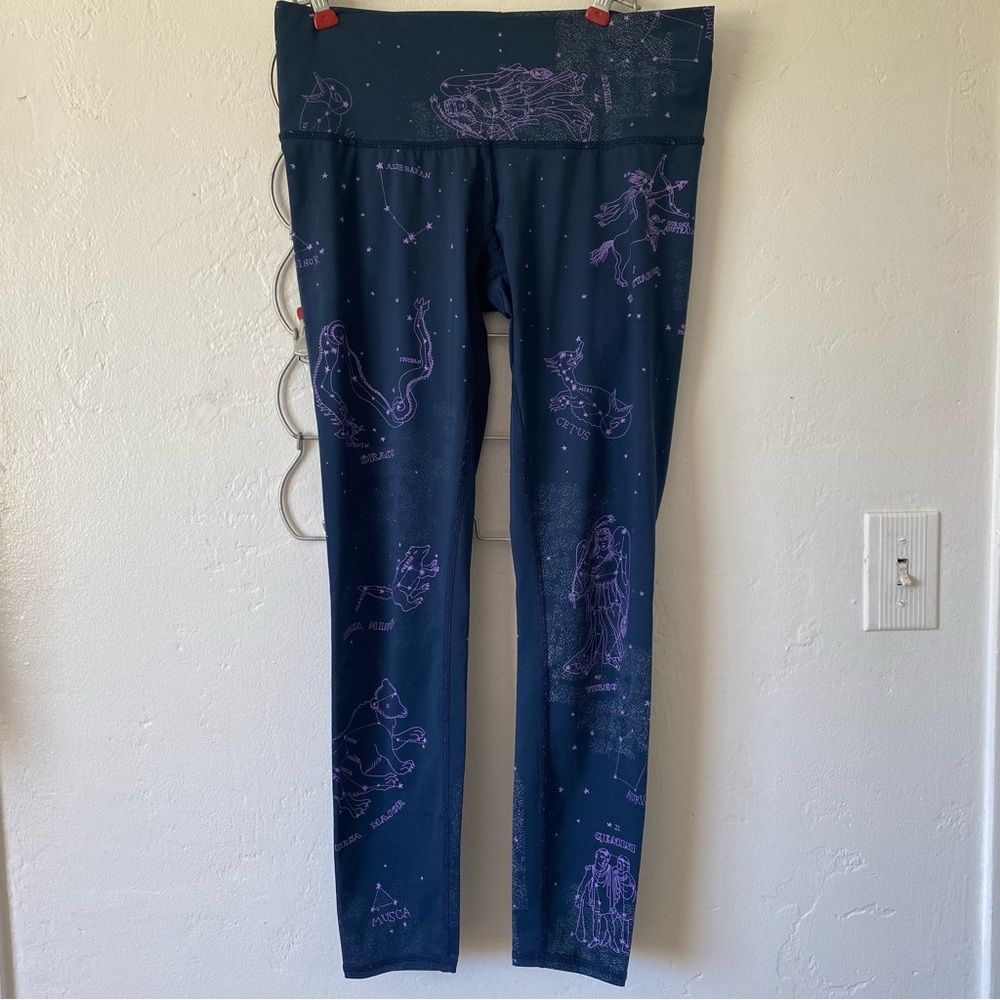 Teeki constellation yoga pants size large recycled water bottle athletic wear